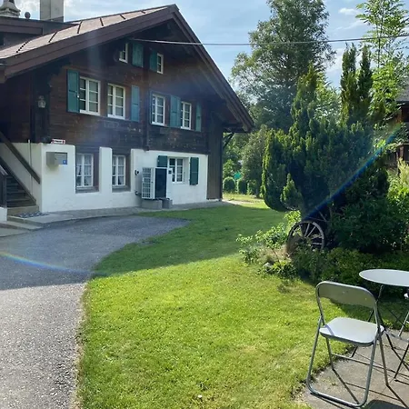 Comfortable Close To Slopes Apartment