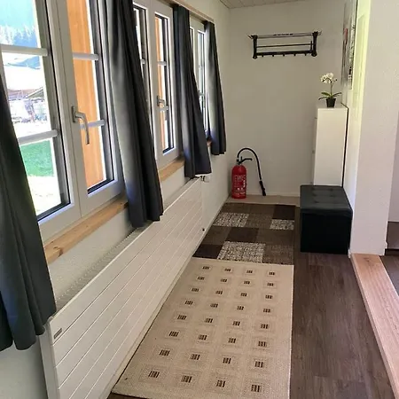 Comfortable Close To Slopes *